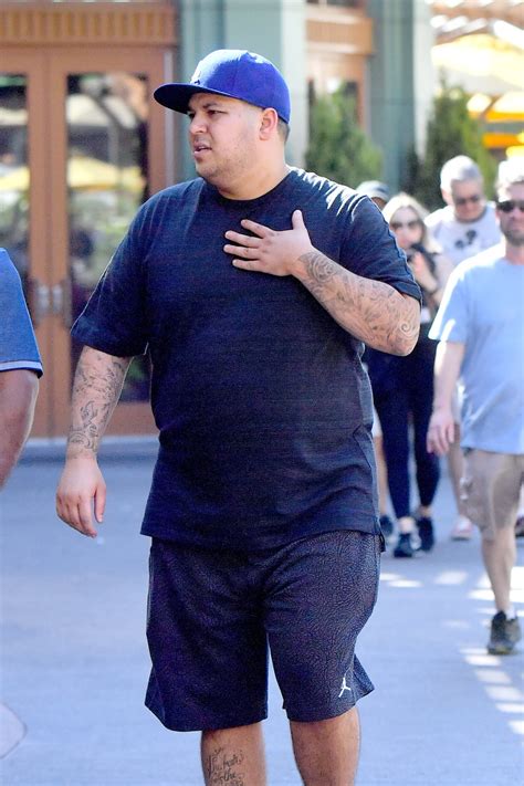 rob kardasian|where is rob kardashian today.